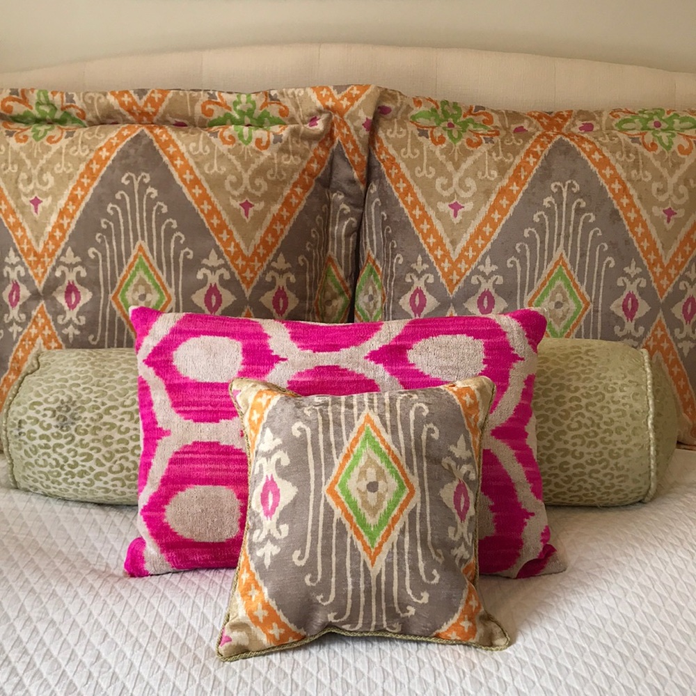 Custom Pillow Set